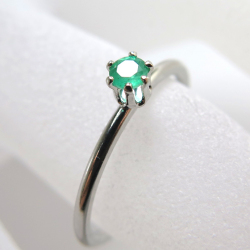 シルバーリング（指輪）天然石エメラルド（ザンビア産・無処理）3mm（ラウンド）「SV925」（ロジウム）（サイズ目安：10号）（5個）