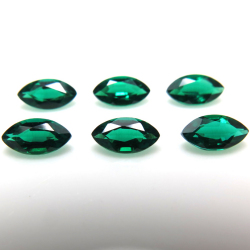 合成石エメラルド【AAA】（熱水法）・ルース（裸石）/マーキスカット【8×4mm】ファセットカット（5個）
