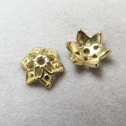 ビーズキャップ（ラウンドビーズ用・10～12mm）（真鍮ブラス・ゴールドカラー）（100個）