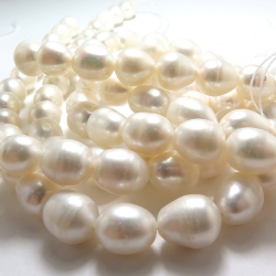 淡水パール真珠（ホワイト系）/ライス（9mm玉）（25連）