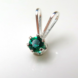 シルバーペンダントトップ エメラルド（合成石） 3mm SV925　（10個）