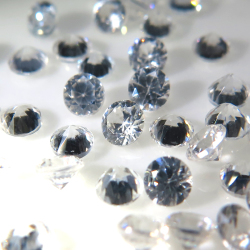 天然石ルース（裸石）ホワイトジルコン（タンザニア産・非加熱）ラウンド【3mm】ダイヤモンドカット（10個）