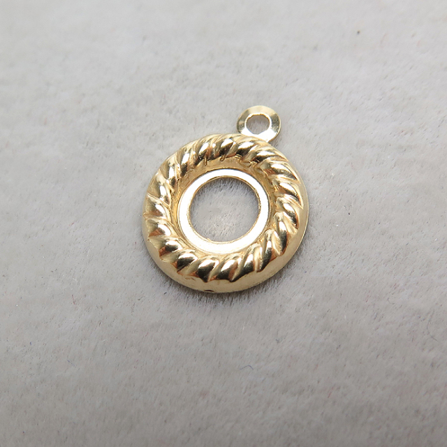 14kgfチャーム・ラウンド（5mmカボション用）オープン【A】「ゴールド