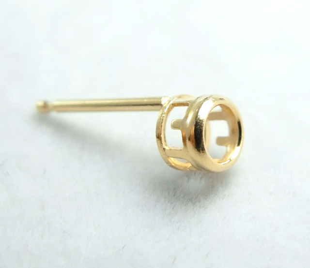 空枠ポストピアス（ベゼルセッティング・ラウンド3mm）「ゴールド