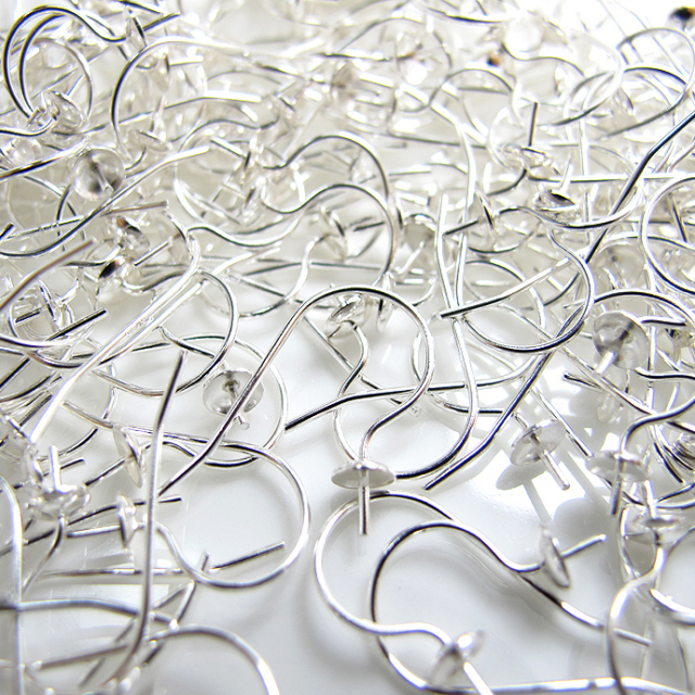 シルバー925アクセサリーパーツ・フレンチフックピアス（4mm皿付）（25