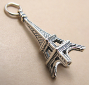 シルバーパーツ925/チャーム（エッフェル塔）（1個）