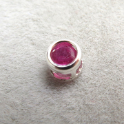 シルバー925/天然石ルビー・ビルマ産（3mm）ベゼル「sv925」（1個）