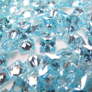 キュービックジルコニアcz【AAA】・ルース（裸石）【アクアマリン】/スクエア【4×4mm】ファセットカット（10個）