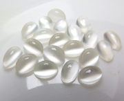 天然石ルース（裸石）・ムーンストーン/カボション（オーバル）【7×5mm】（8個）