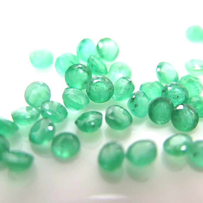 天然石ルース（裸石）・エメラルド（ザンビア・無処理）/ラウンド【3.25mm】ファセットカット（1個）