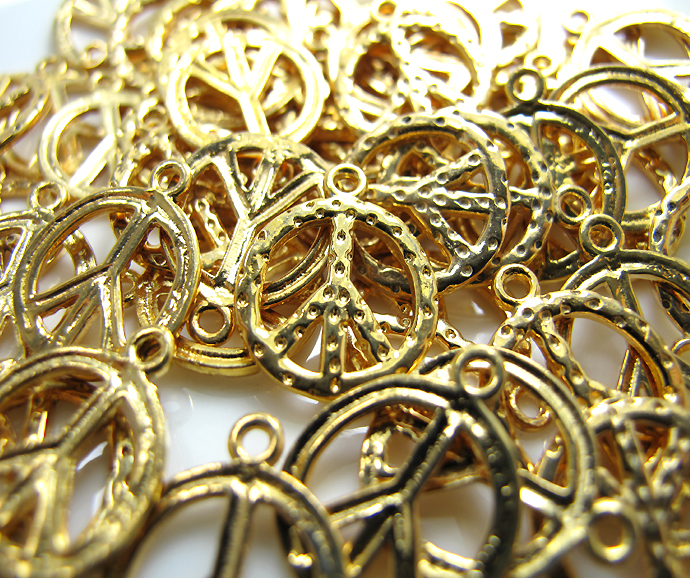 ゴールドプレーテッドシルバー925/チャーム・ピースマーク14mm（1個）