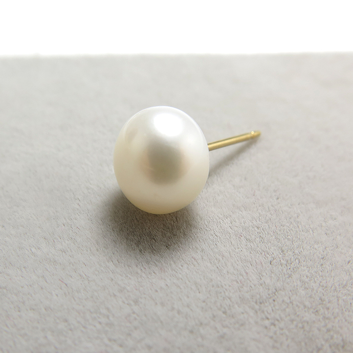 淡水パールピアス（ホワイト系）/ボタン8mm「14kgf（ゴールドフィルド）」（2ペア）