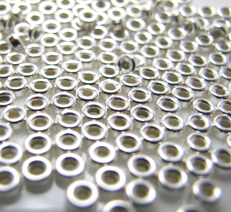 sv925パーツ/ラウンデルビーズ5.3mm×2.8mm（250個）