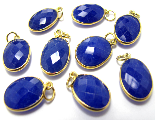 ゴールドプレーテッド・SV925/ペンダントトップ/天然石ブルーサファイア（染）/オーバル 14×10mm（ベゼルセッティング）（1個）