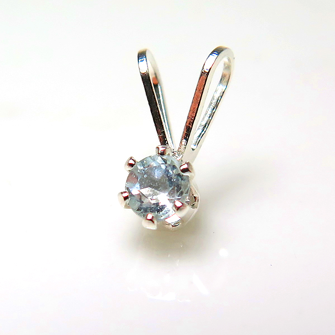 シルバーペンダントトップ 天然石アクアマリン（非加熱 アフリカ） （ラウンド3mm）sv925（1個）
