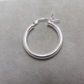 SV925シルバー/フープピアス リング（チューブ/2mm）18mm（1ペア）