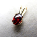 4本爪ペンダントトップ（立爪）（キュービックジルコニア・オーバル6×4mm）【ガーネット】「14kgf（ゴールドフィルド）」（1個）