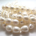 淡水パール真珠（ホワイト系）/ライス（9mm玉）（1連）