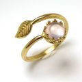 天然石ローズクオーツ指輪リング・リーフ（ベゼルカボションラウンド・6mm）（真鍮ブラス・ゴールドカラー）（1個）