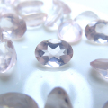 天然石ルース（裸石）・ローズクオーツ/オーバル【8×6mm】ファセットカット（3個）