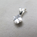 シルバーアクセサリー/ペンダントトップ天然石ホワイトトパーズ（スクエア4mm）「sv925」（1個）