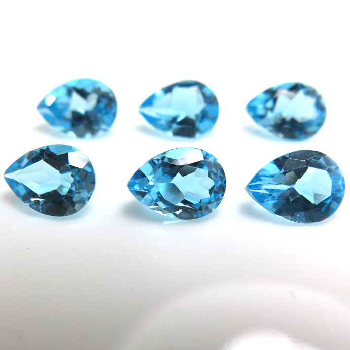 天然石ルース（裸石）・ブルートパーズ（スイスブルー）/ペア【8×5mm】ファセットカット（1個）