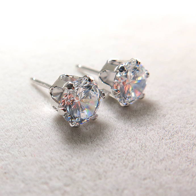 5mm6本爪ポストピアス（CZキュービックジルコニア・5mm）「14kgf（ホワイトゴールドフィルド）」（1ペア/2個）