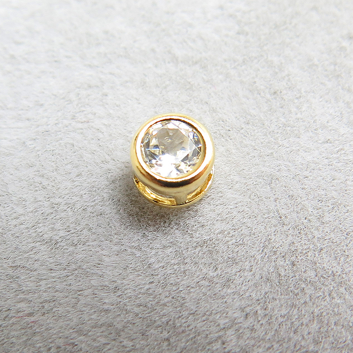 ゴールドフィルド・チャーム/天然石ホワイトジルコン（タンザニア）（ラウンド3mm）ベゼル「14kgf」（5個）