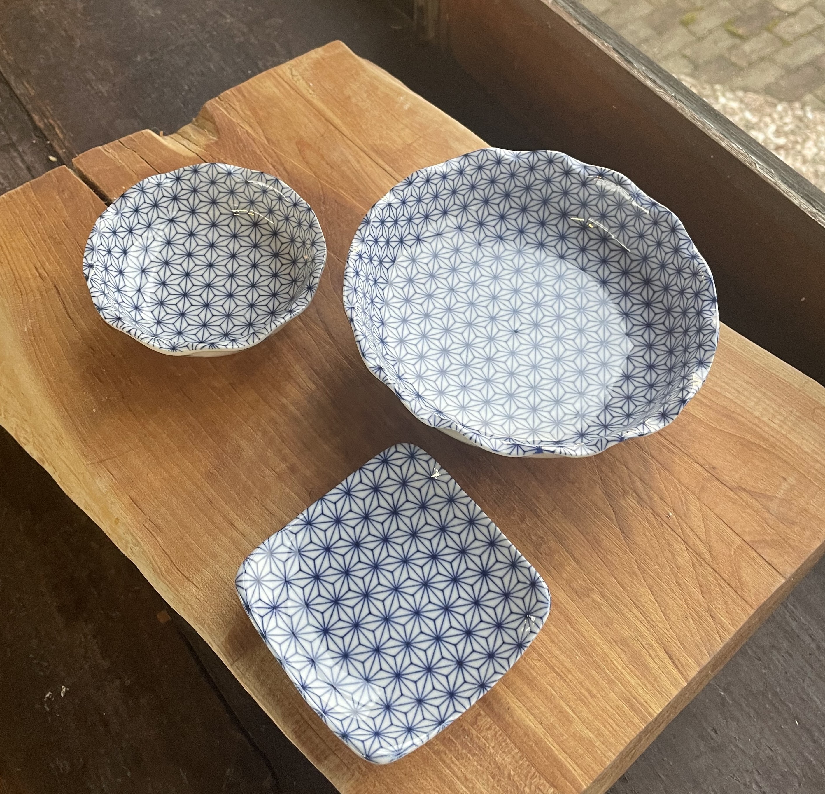 【完売御礼】藍染麻の葉　～麻の葉 染付食器～