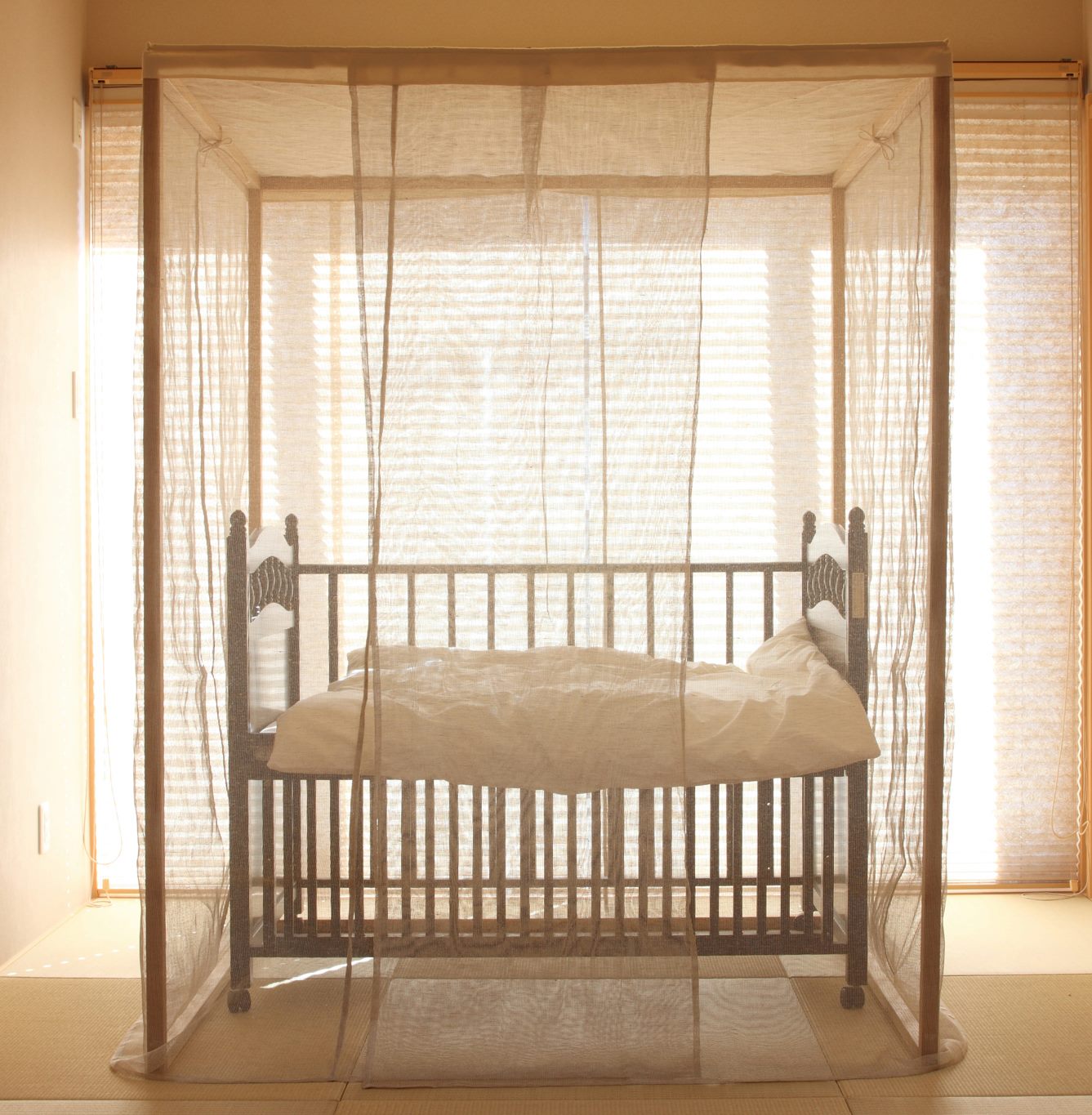 【取扱終了】ヘンプの小ぶり蚊帳　～ベビー／子供のための癒し空間～