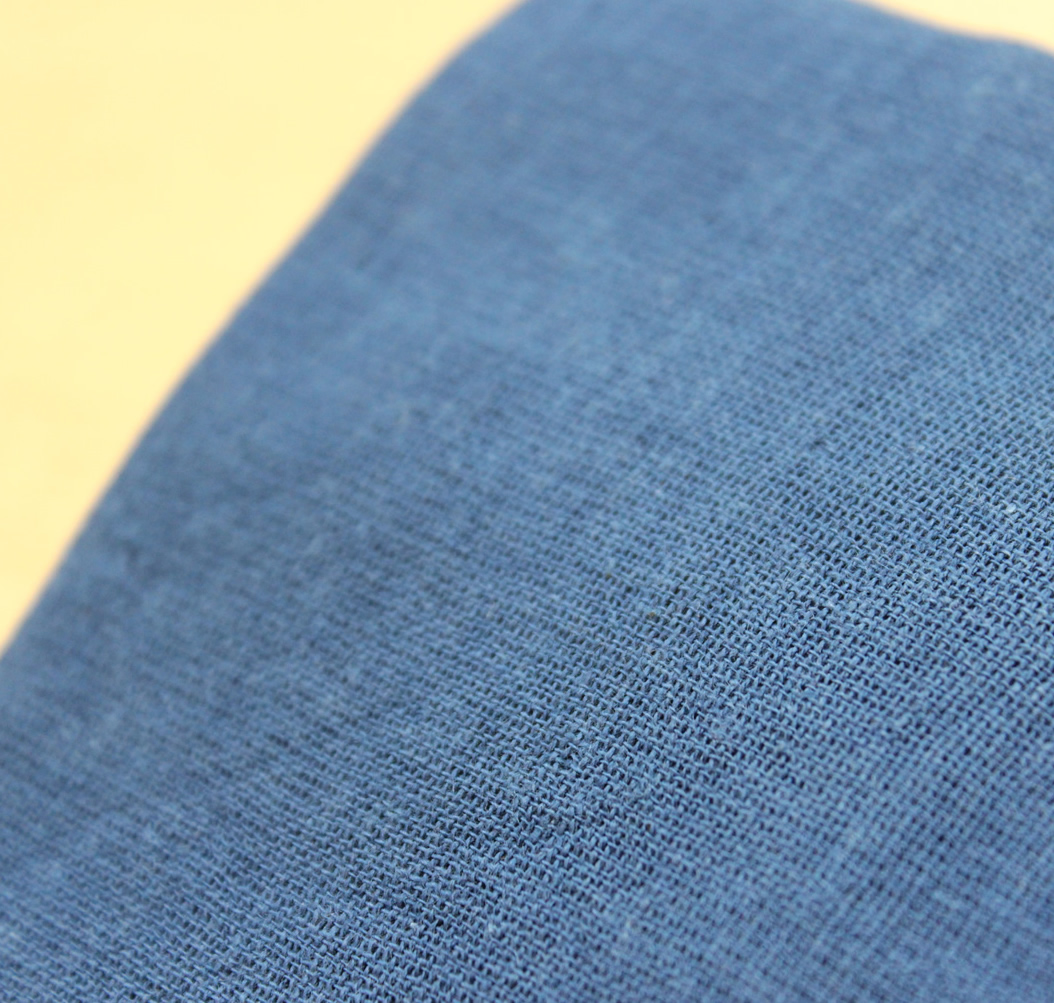 ガーゼハンカチ藍色