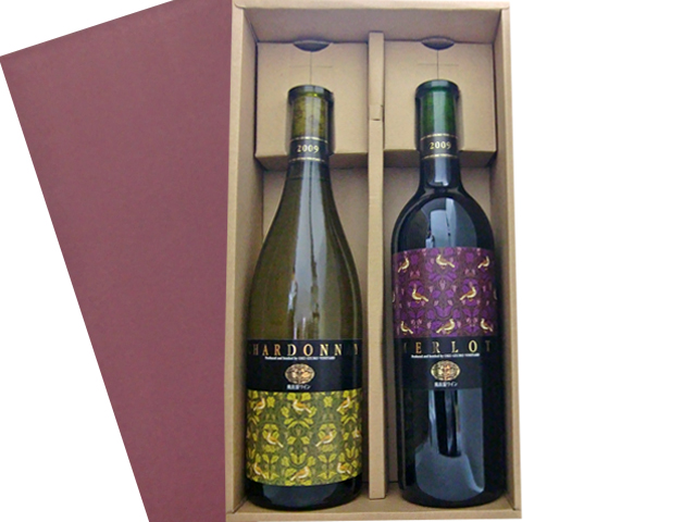 奥出雲葡萄園シャルドネ＆メルロ