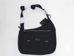 TUMI　ポケットクロスボディ　048986Ｄ　ブラック may