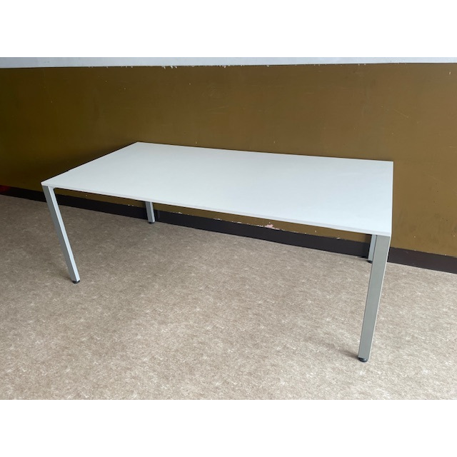 W1800×D900 ミーティングテーブル ホワイト MT-052