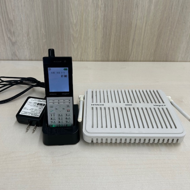 ET-8iF-DCLS2B　シングルゾーンDECTコードレス電話機 日立【中古】