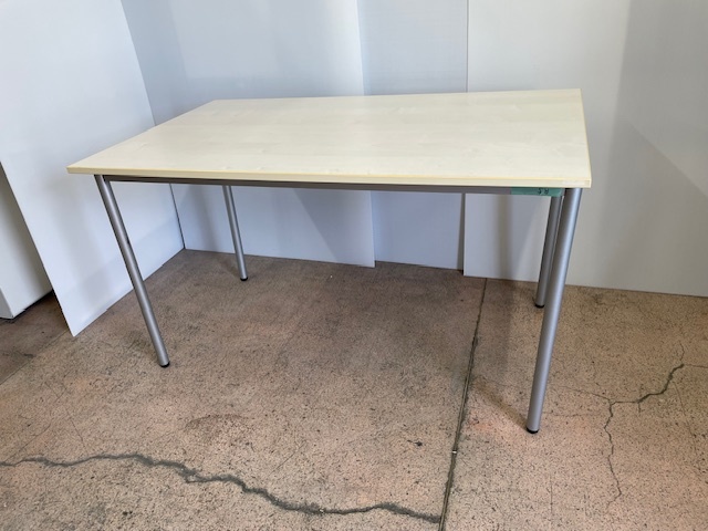 プラスPLUS AS-127T WM ミーティングテーブル W1200 / D700 / H700 