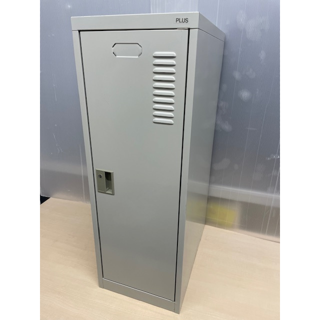 プラス　1人用ミニロッカー　L-054