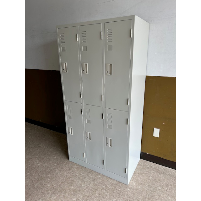 6人用ロッカー プラス L-027