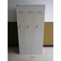 3人用ロッカー ウチダ L-025