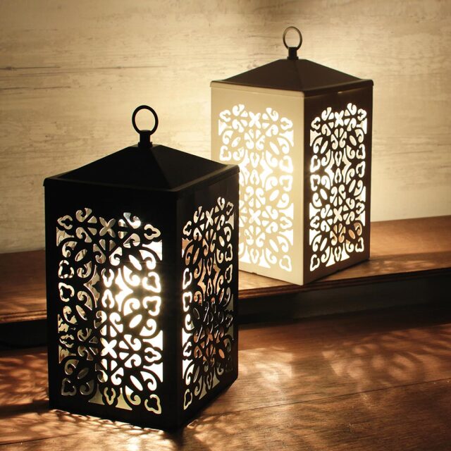 レガストック江東店】カメヤマキャンドルハウス スクロール柄