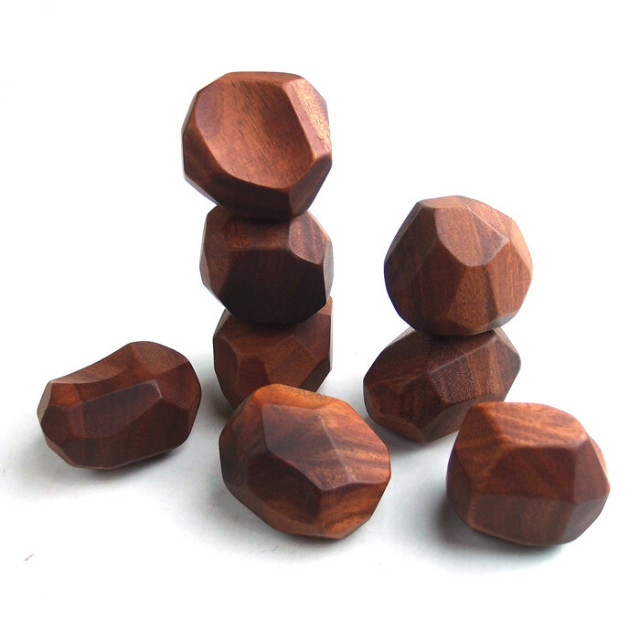 大人も一緒に楽しめる知育玩具 バランス積み木5ピースセット 無料ラッピング対象商品のおしゃれ雑貨