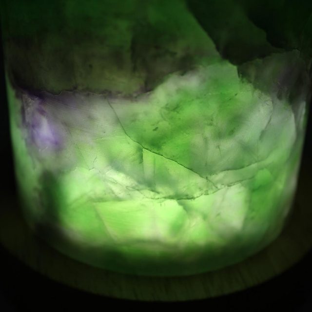 天然石のおしゃれなルームライト フローライトLEDライト付き台座セット