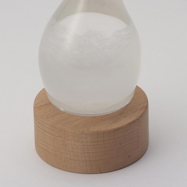 ストームグラス キノコ型は無料ラッピング対象商品で理系ギフトにオススメのおしゃれ雑貨