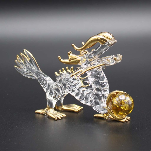 龍 ガラス細工 金運玉持ち 水盃 八角鏡セット 龍の置物 辰年干支