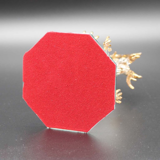 昇龍ガラス細工 天然石水晶玉持ち 水盃2個セット 龍の置物 八角鏡台座付き風水インテリア