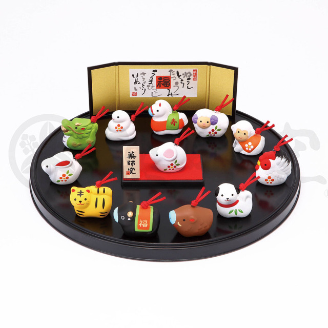 薬師窯 錦彩招福寿々十二支飾り(土鈴)