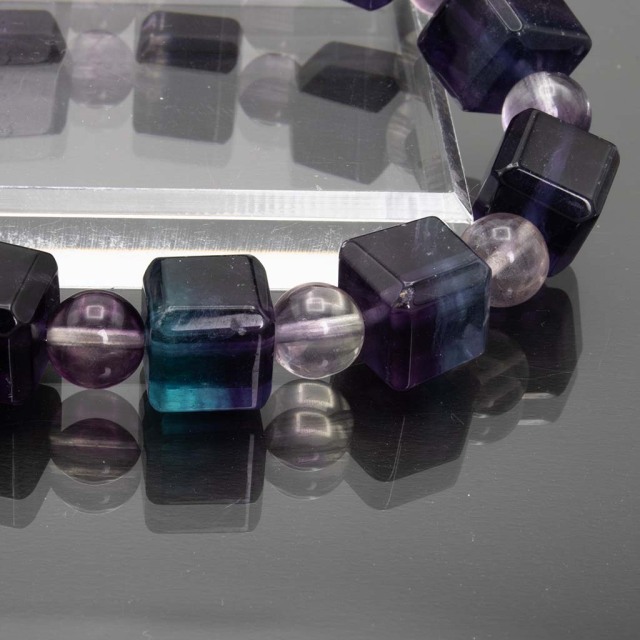 マルチカラーフローライトブレスレット キューブカット アメリカ産