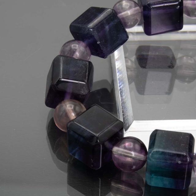 マルチカラーフローライトブレスレット キューブカット アメリカ産