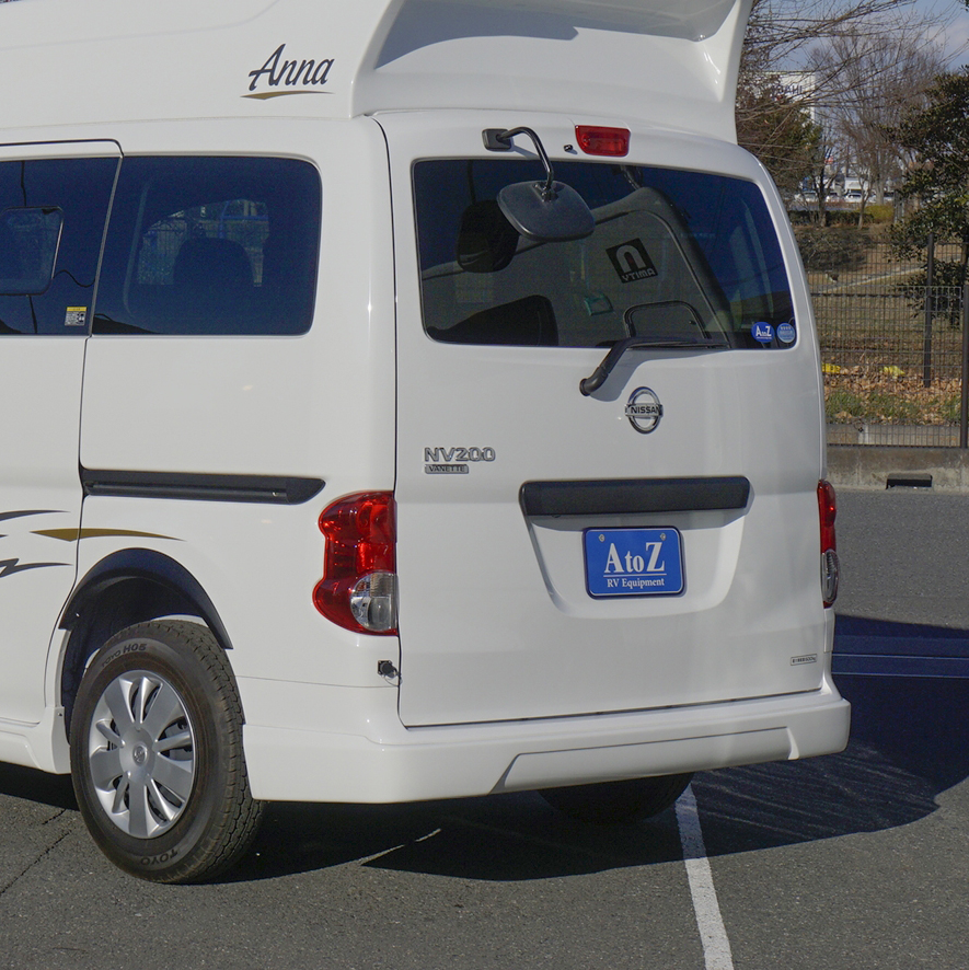 NV200リアスポイラー01