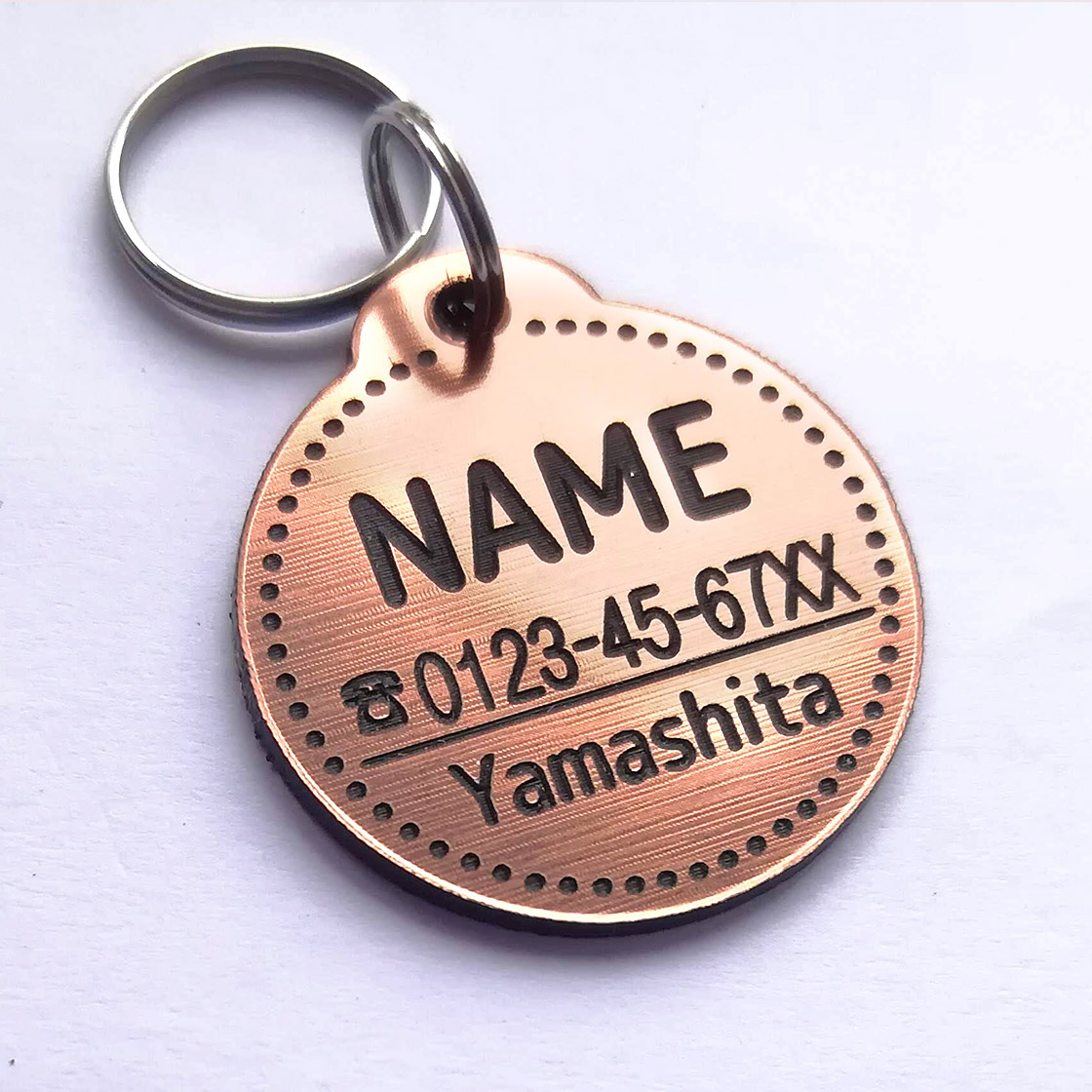 超軽量　アクリル製迷子札　片面まる型　ブロンズ調